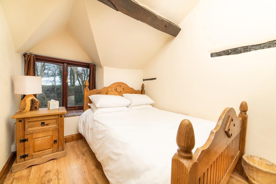 Nant Ucha Farm House in Llangollen