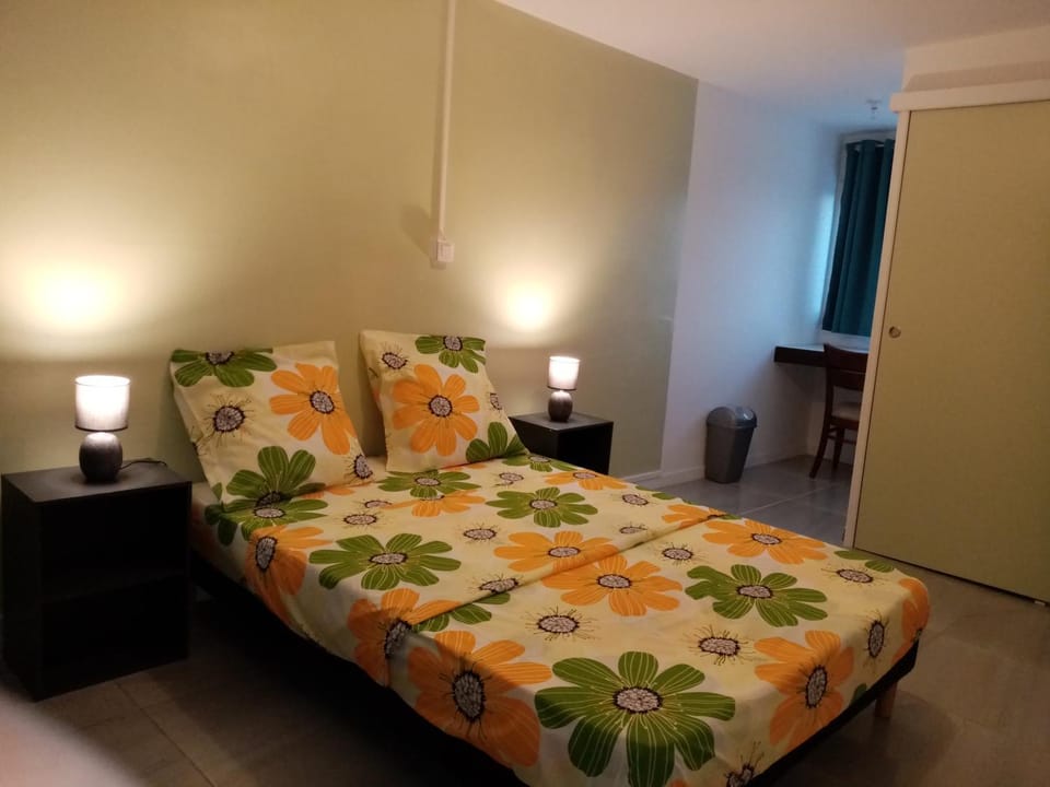 Chambre des Bassins Vacation rental in Saint-Denis