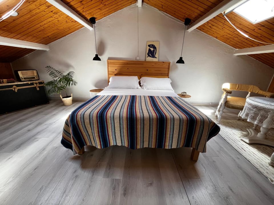 Atico de madera Apartamento en Rinlo, RIBADEO Apartment in Asturias