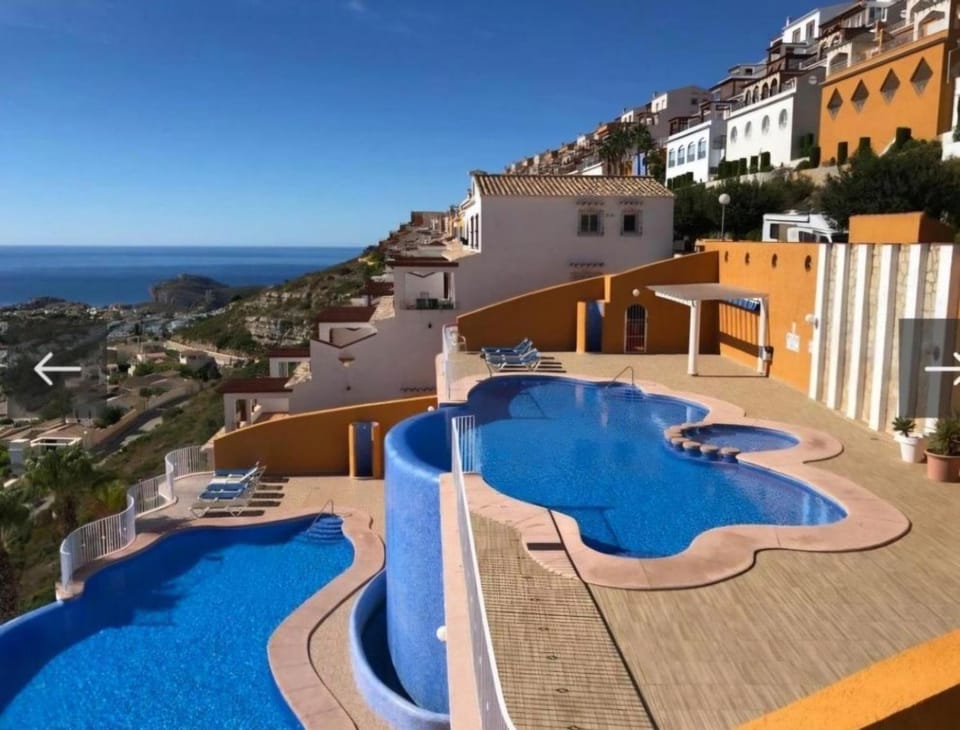 Apartamento completo max. 6 huéspedes Apartment in Marina Alta