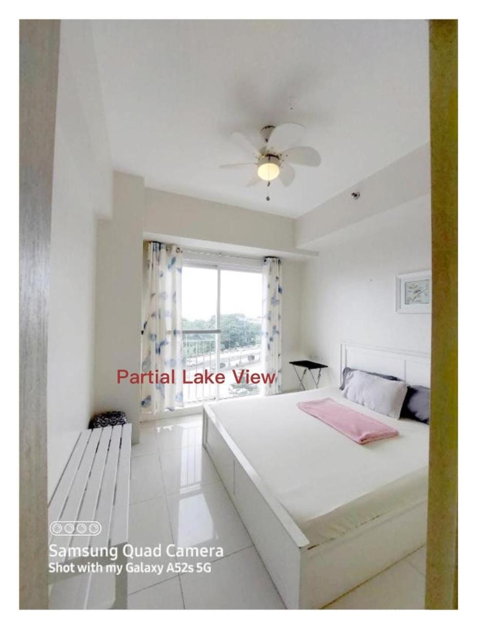SMDC Tagaytay Taal Lake View Condo Netflix No Balcony Contact to Confirm Apartment hotel in Tagaytay