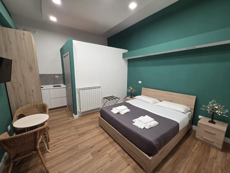 Vanzi Rooms Bed and Breakfast in Naples