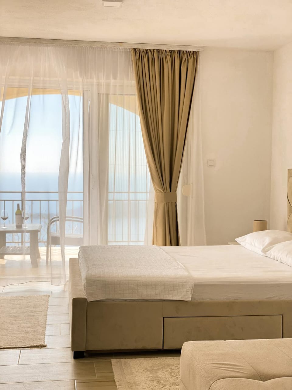 Bed, View (from property/room), Bedroom