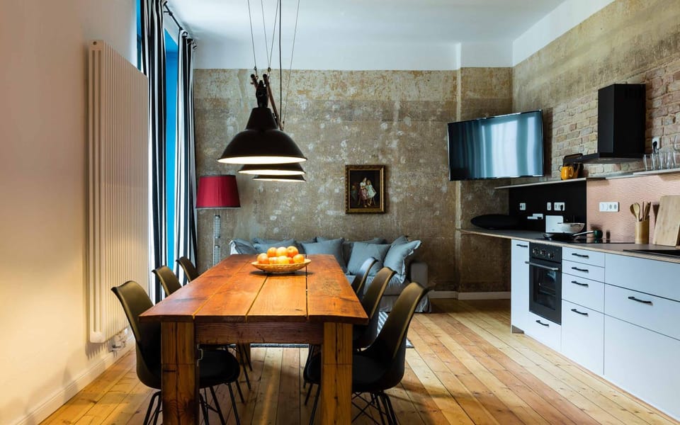 TV and multimedia, Kitchen or kitchenette