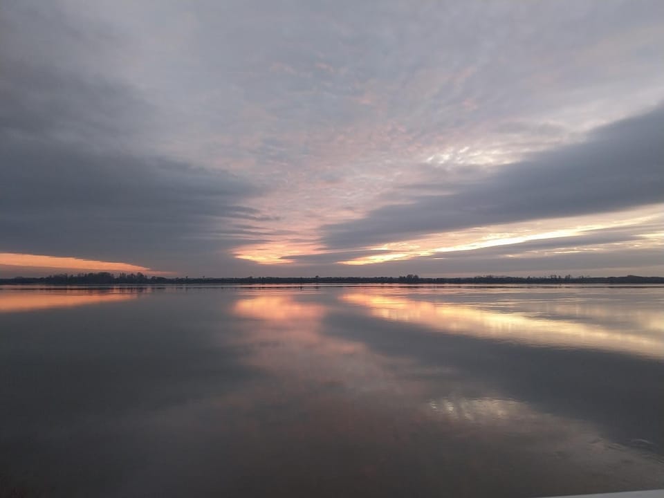 River view, River view