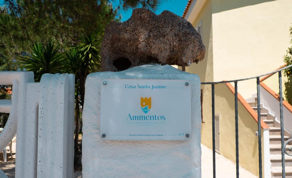 Santu Juanne -Ammentos Posada- a due passi dalla spiaggia House in Sardinia