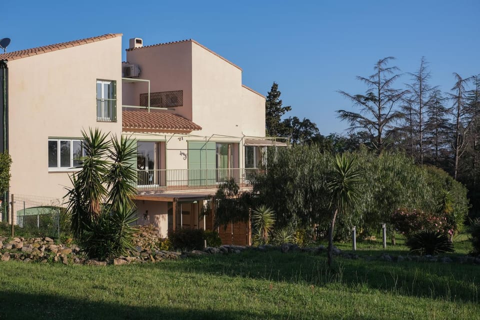 Property building, Garden