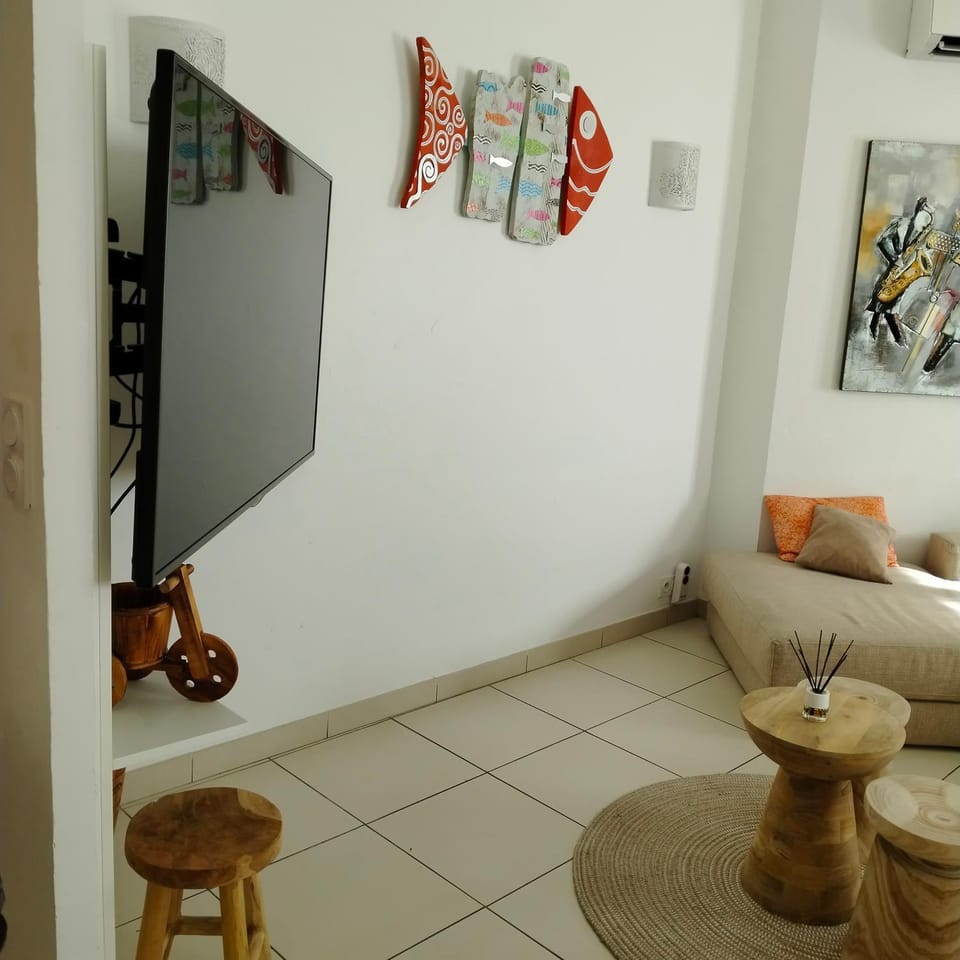 COULEURS DES ILES , Fréjus-plage Apartment in Fréjus