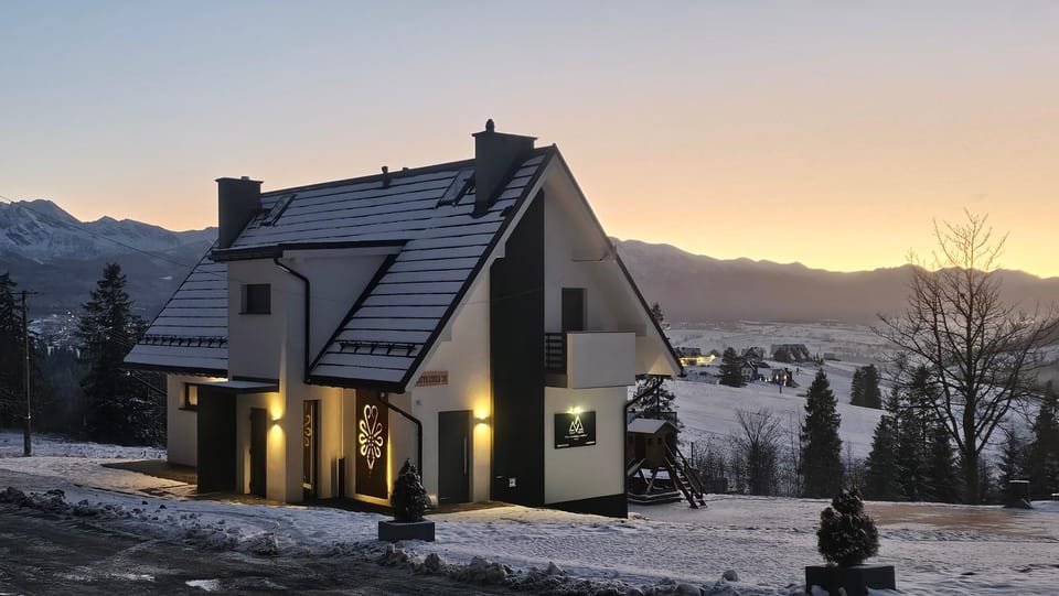 Property building, Natural landscape, Winter, Mountain view, Sunset