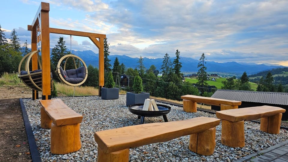 Natural landscape, Seating area, Mountain view