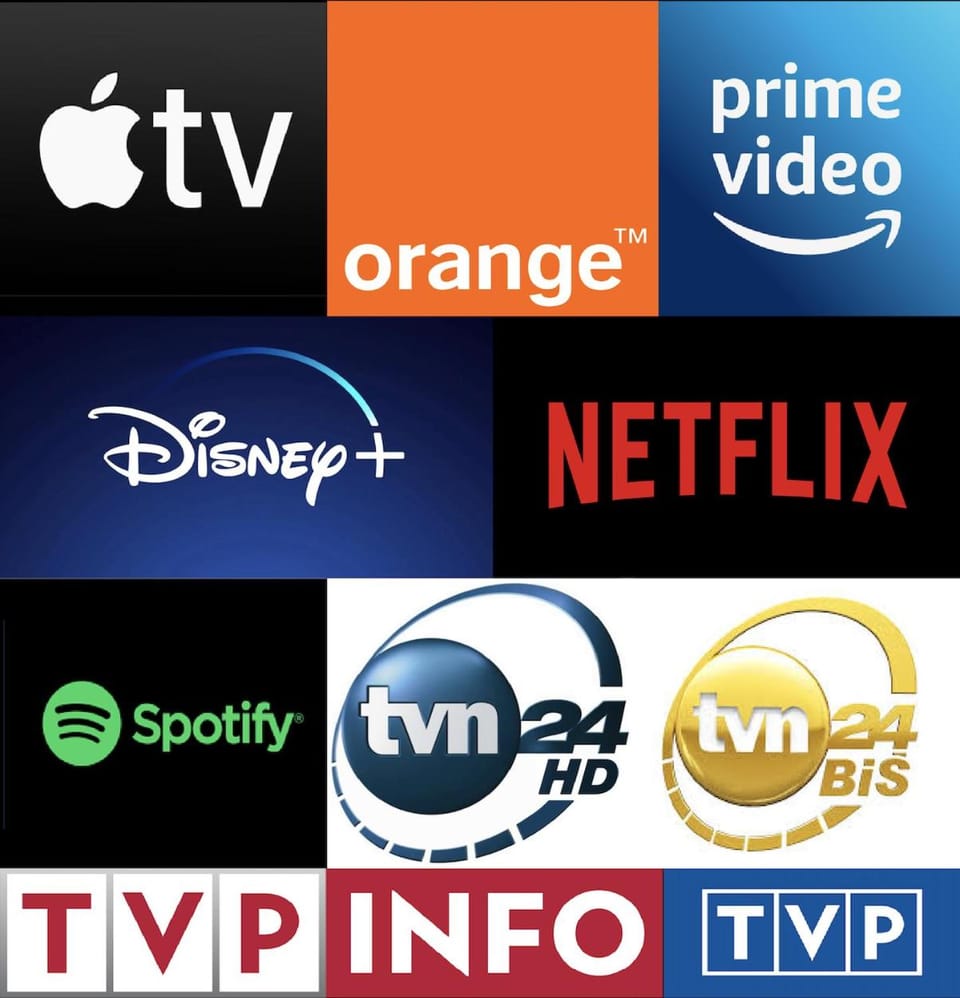 Super Apartament BROWN 2x Metro NOWY WiFi Netflix Spotify Panorama Miasta Apartment in Warsaw