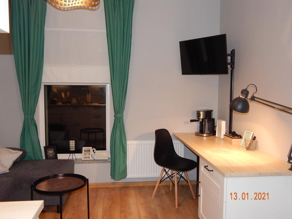 TV and multimedia, Seating area