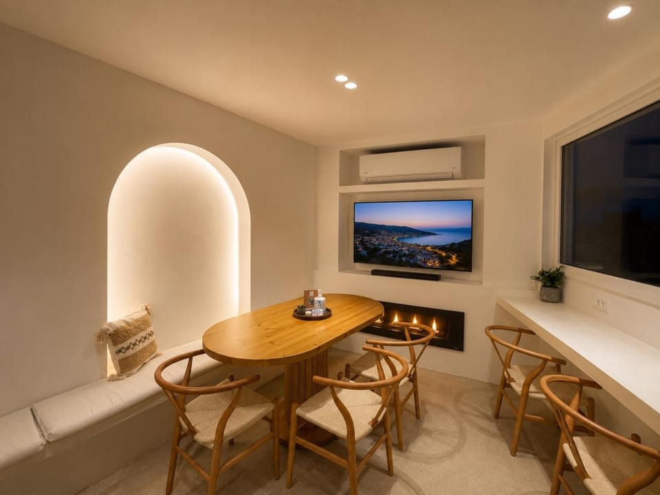 Dorkas Luxury Rooms&Apartments Hotel in Milos