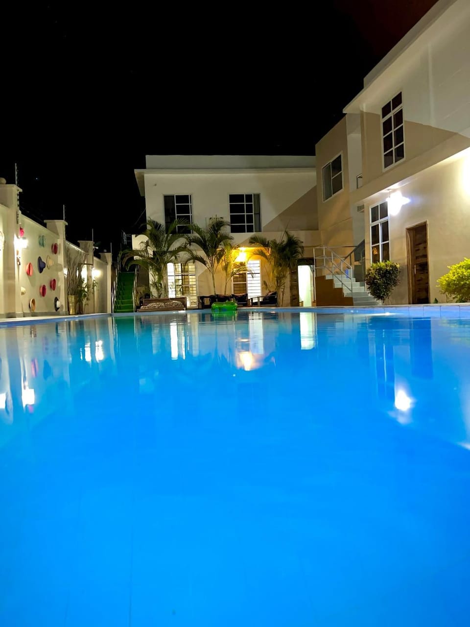 Swimming pool