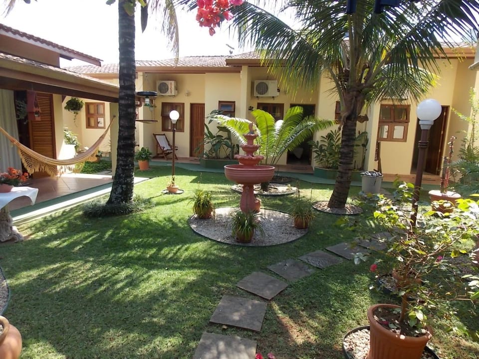 Facade/entrance, Day, Garden