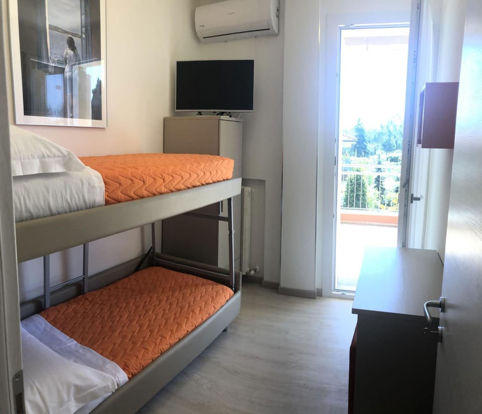 Residenza VerdeMare Apartment in Marche