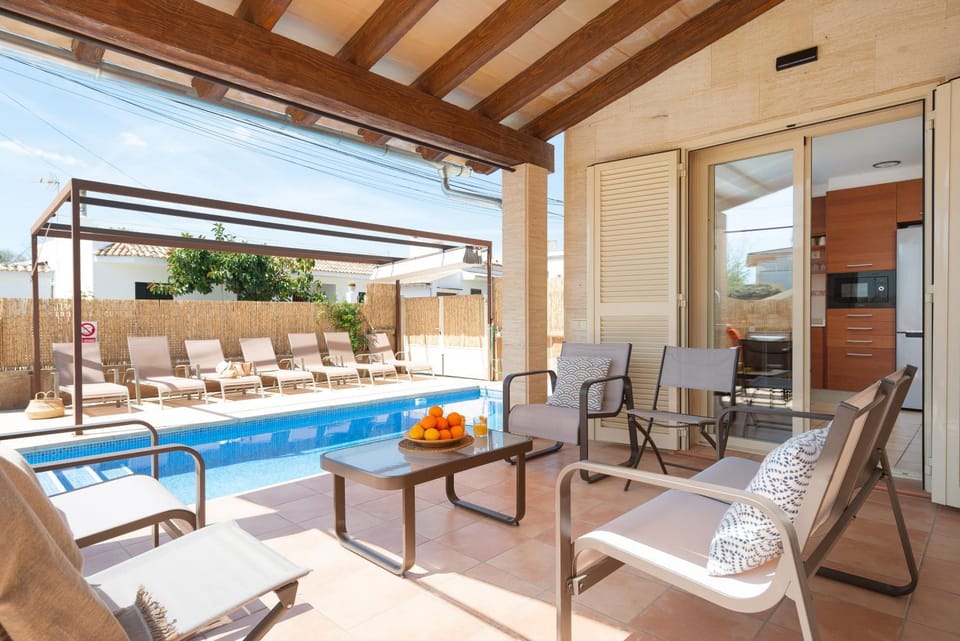 Pool view, Swimming pool