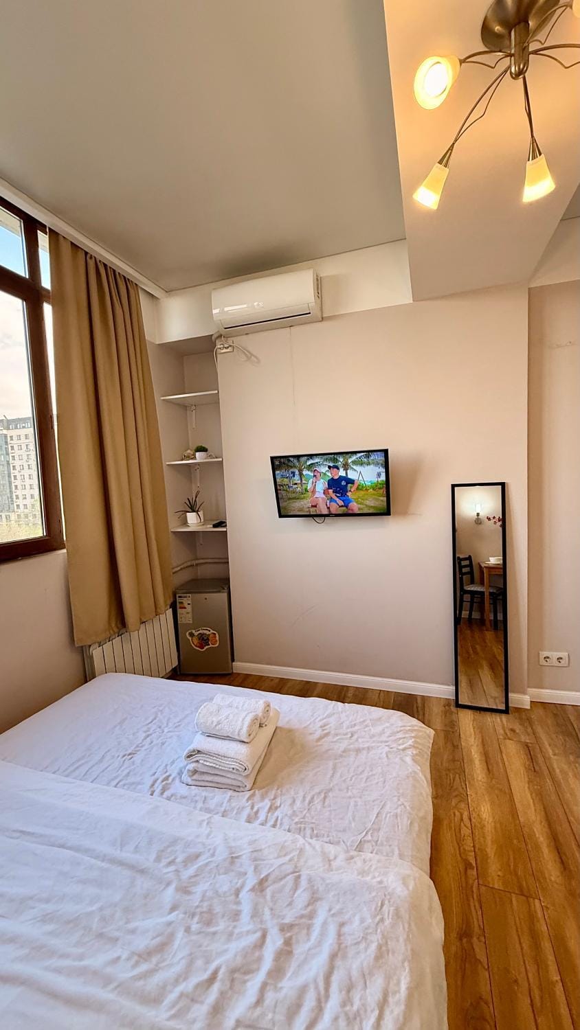 Апартаменты #2 Apartment in Almaty