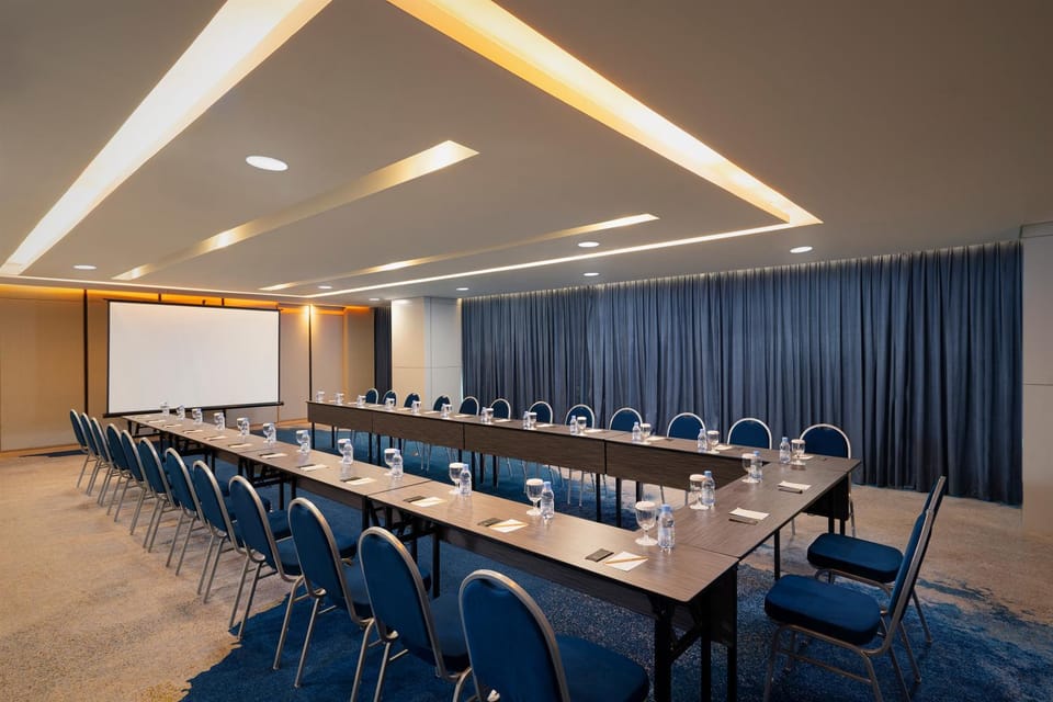 Meeting/conference room