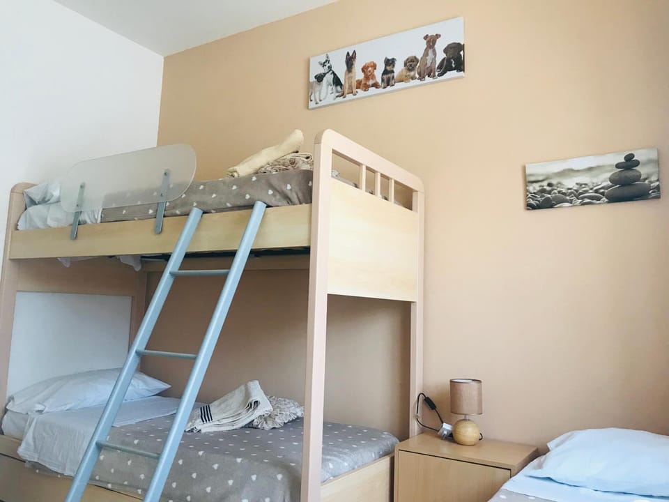 Pizzo Beach Club two bed Apartments 8G House in Calabria