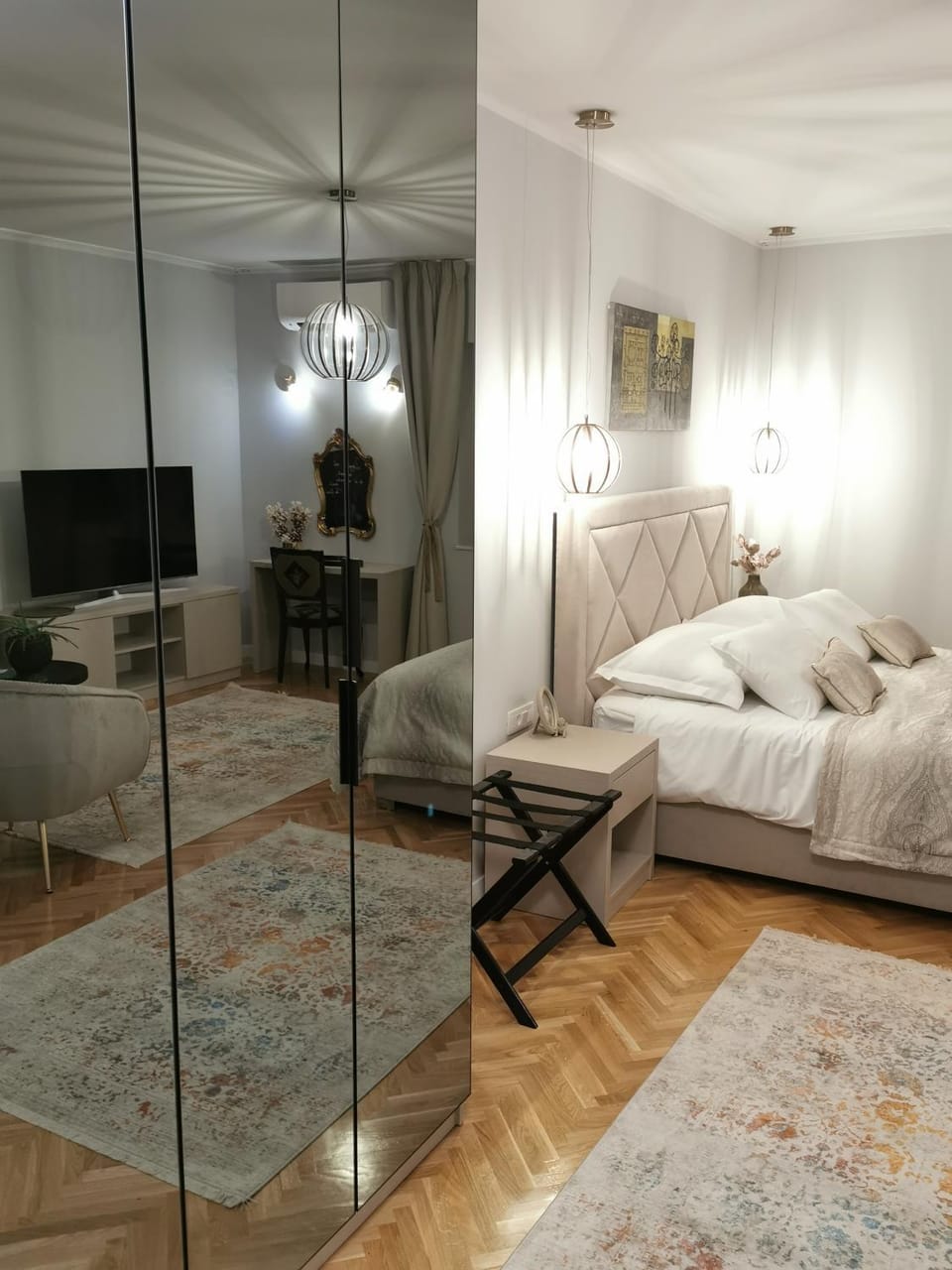 Bed, Bedroom