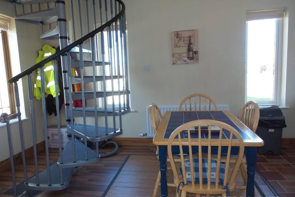 Canal bank house Apartment in Leitrim, Co. Leitrim, Ireland