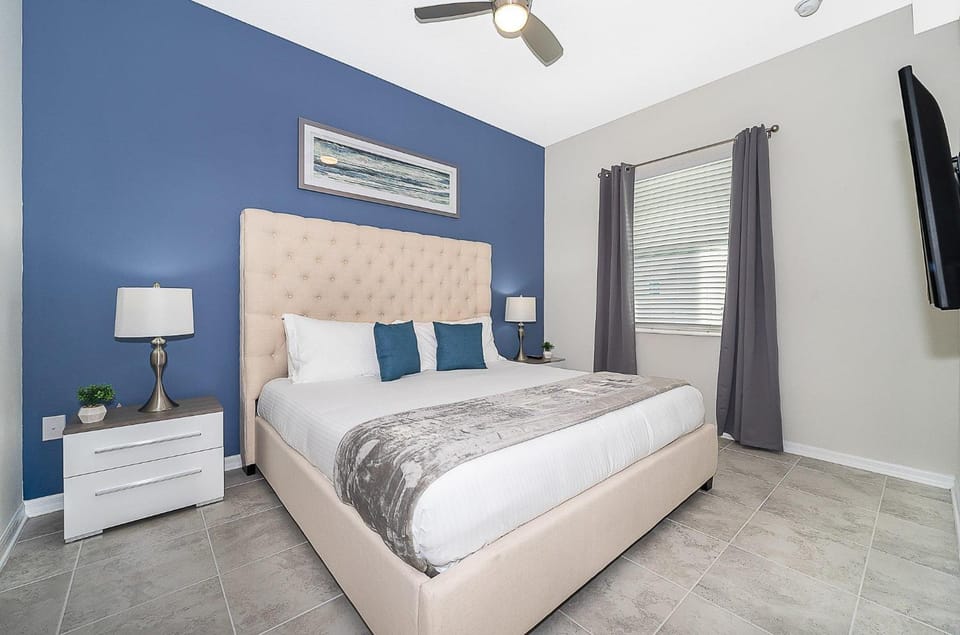 3180-405DC STOREY LAKE, CONDO 2/2 POOL VIEW Apartment in Kissimmee