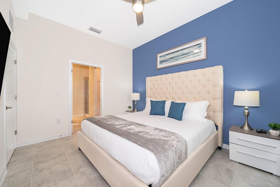 3180-405DC STOREY LAKE, CONDO 2/2 POOL VIEW Apartment in Kissimmee