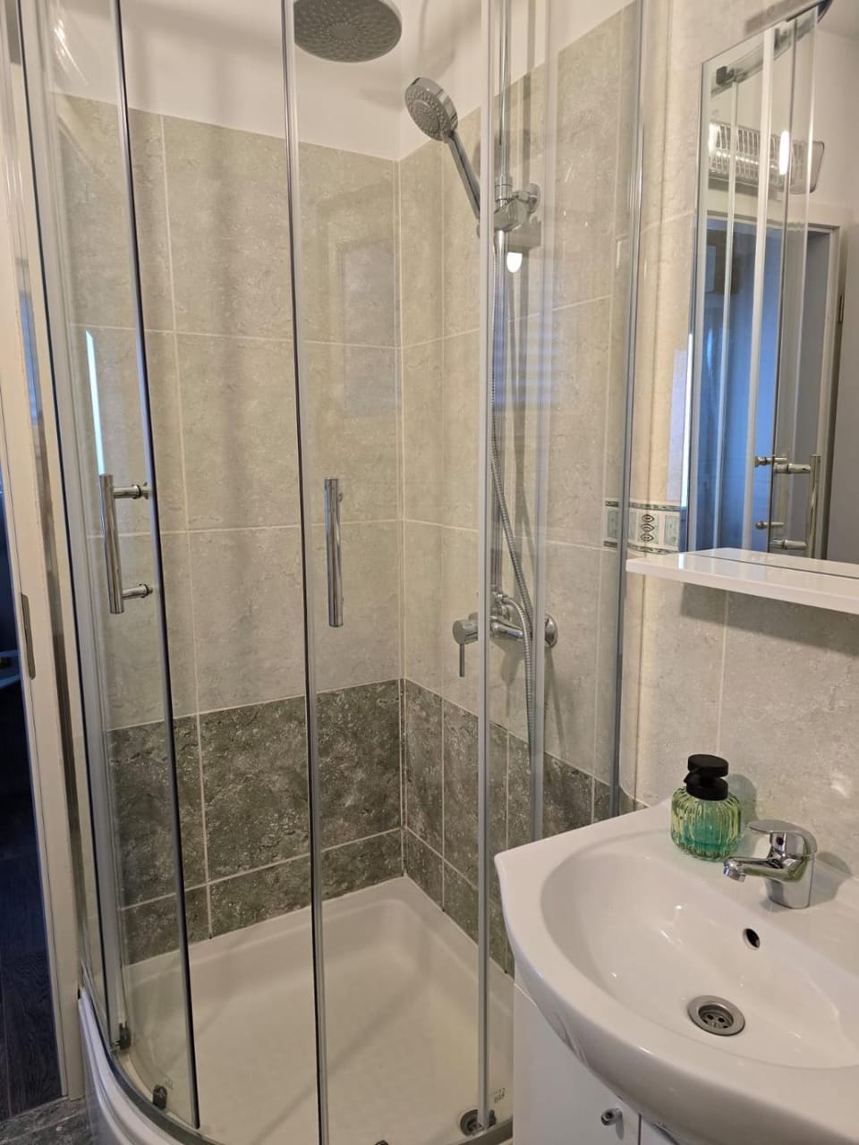 Apartment on the beach - Nemira, Omiš Apartment in Split-Dalmatia County