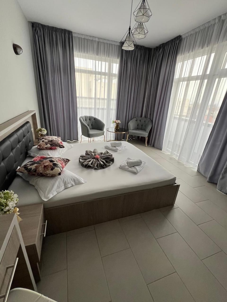 Bed, Photo of the whole room
