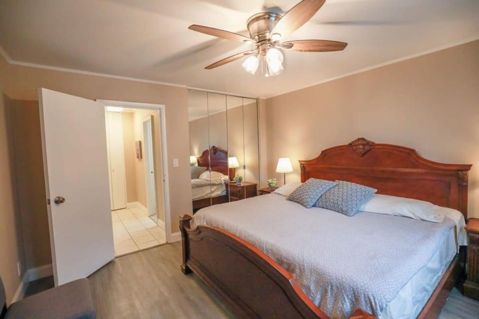Downtown Atlanta Condo! Onsite Parking! LM908 House in Atlanta