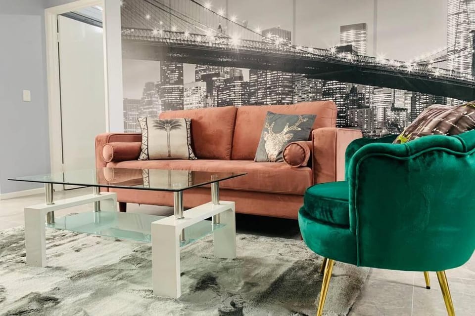 Living room, Seating area