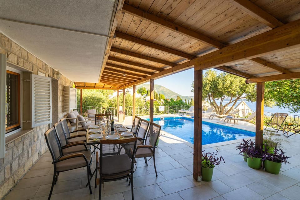 Vila Azur Villa in Mlini