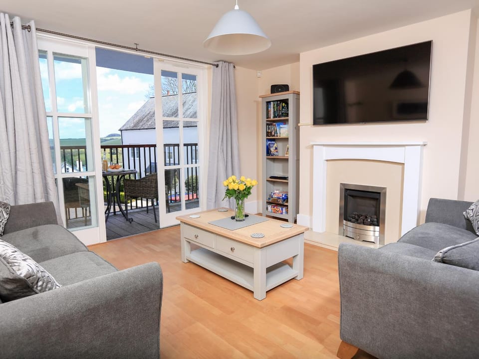 12 Combehaven Apartment in Salcombe