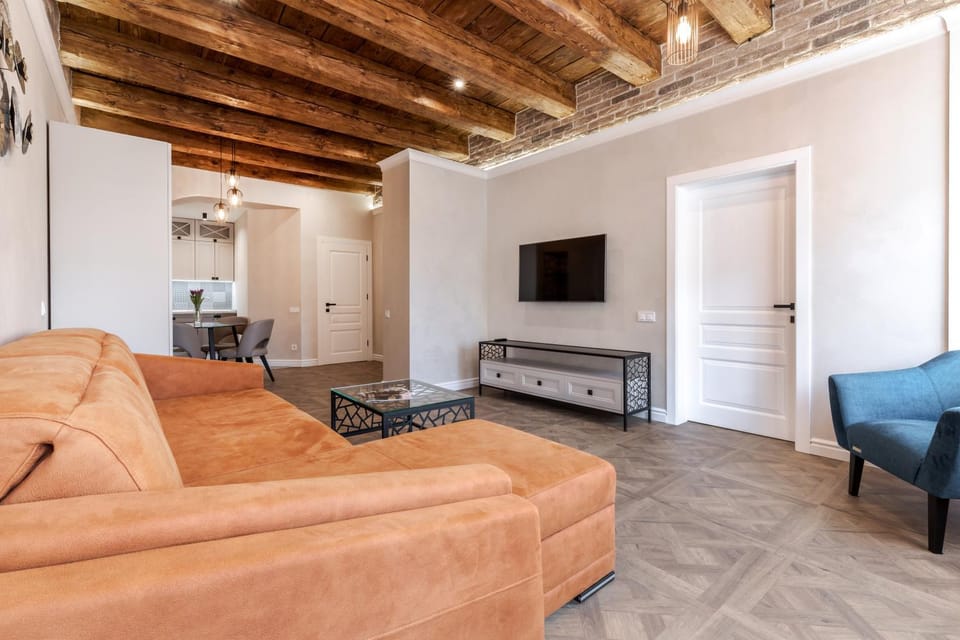 Communal lounge/ TV room, TV and multimedia, Living room, Seating area
