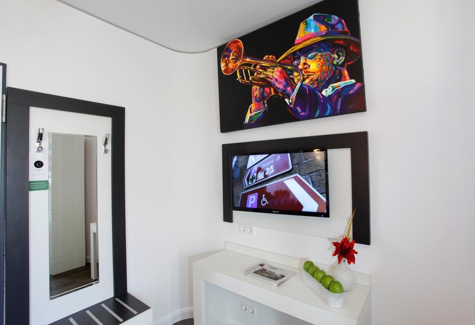 TV and multimedia