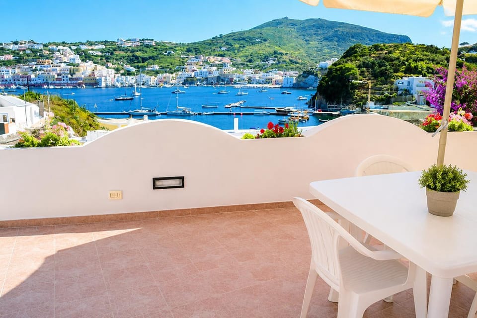 Maridea - Argonauta Apartment in Ponza