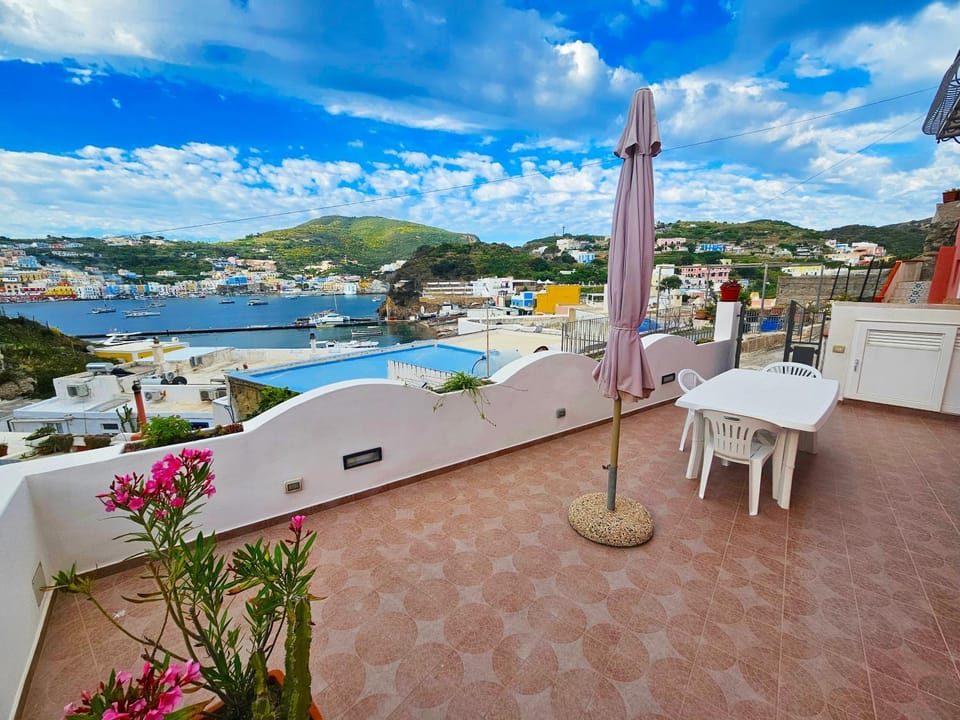 Maridea - Argonauta Apartment in Ponza