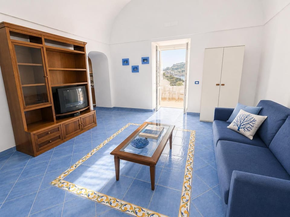 Maridea - Argonauta Apartment in Ponza