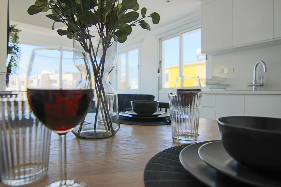 Dining area, Drinks, Alcoholic drinks