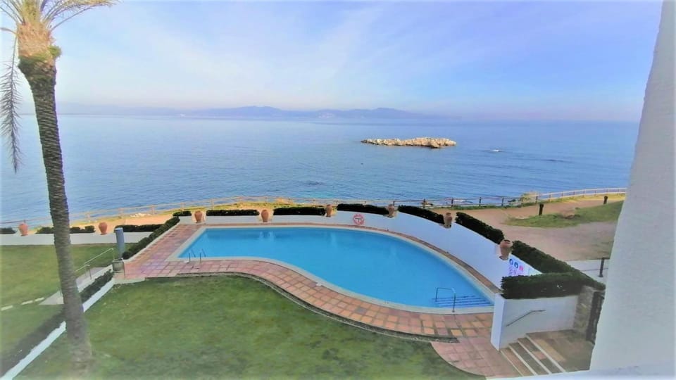 Pool view, Sea view, Swimming pool