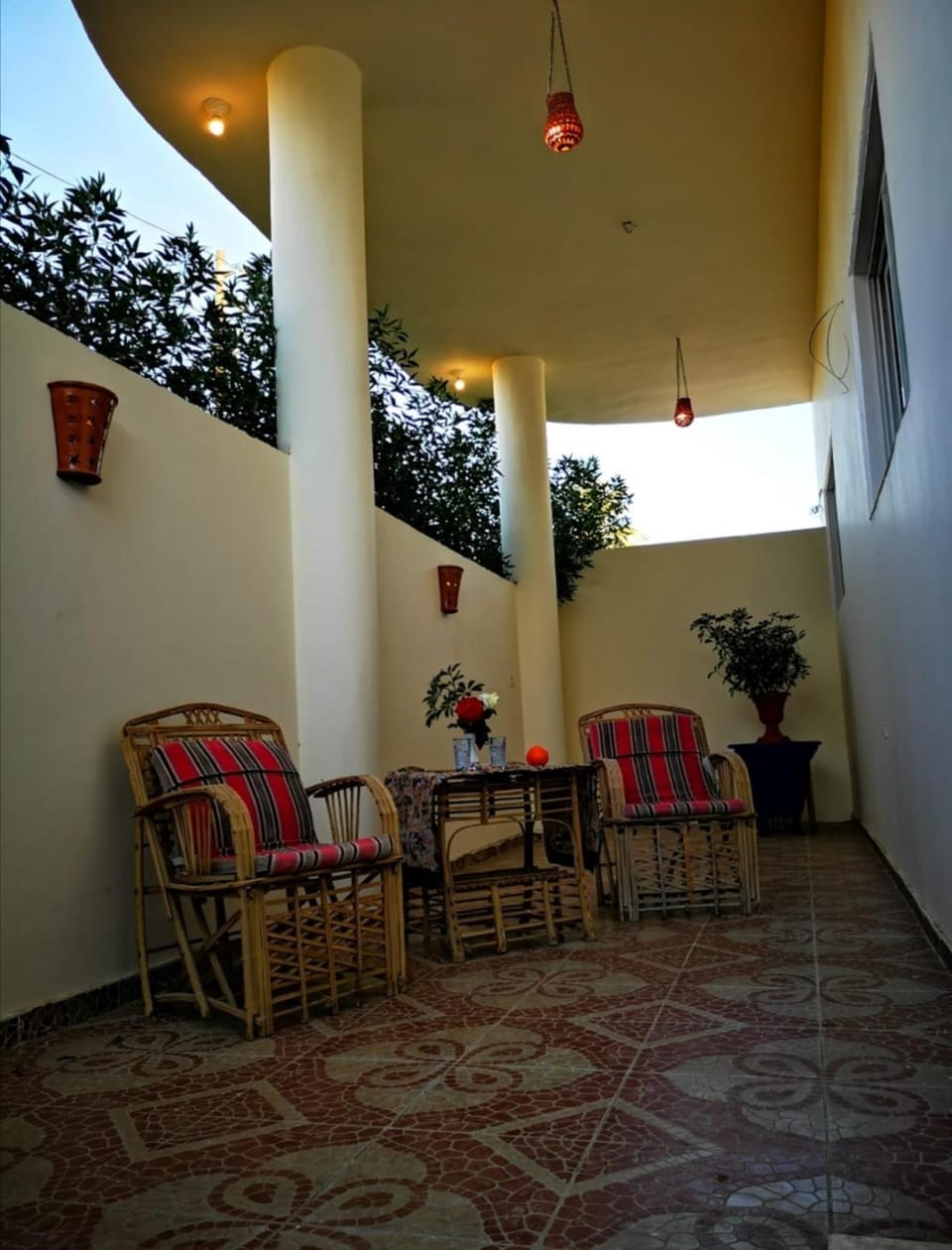 Balcony/Terrace, Dining area