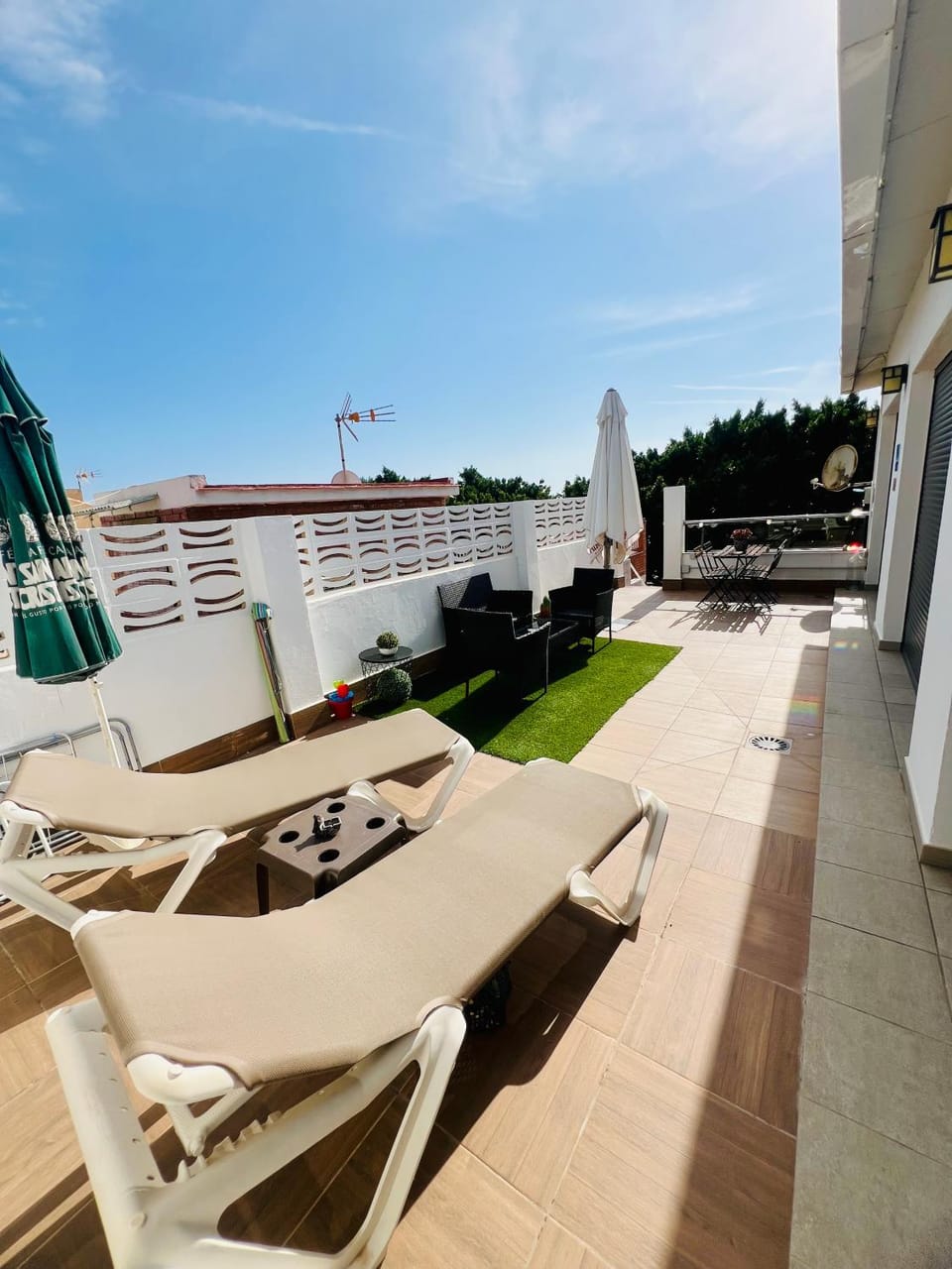 Casa Carmen Ático Primera linea de playa Apartment in Malaga