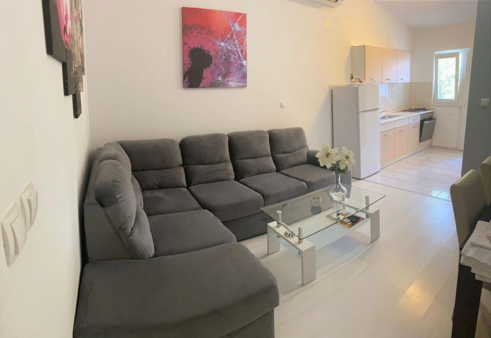 Apartments Jonjić Apartment in Šibenik-Knin County, Croatia