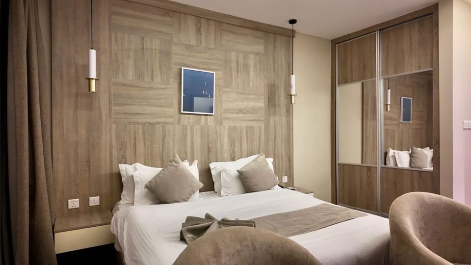 Bed, Bedroom, wardrobe