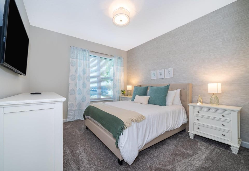 8987GV VILLA 5 BED/5 BA (SANITIZED) House in Four Corners