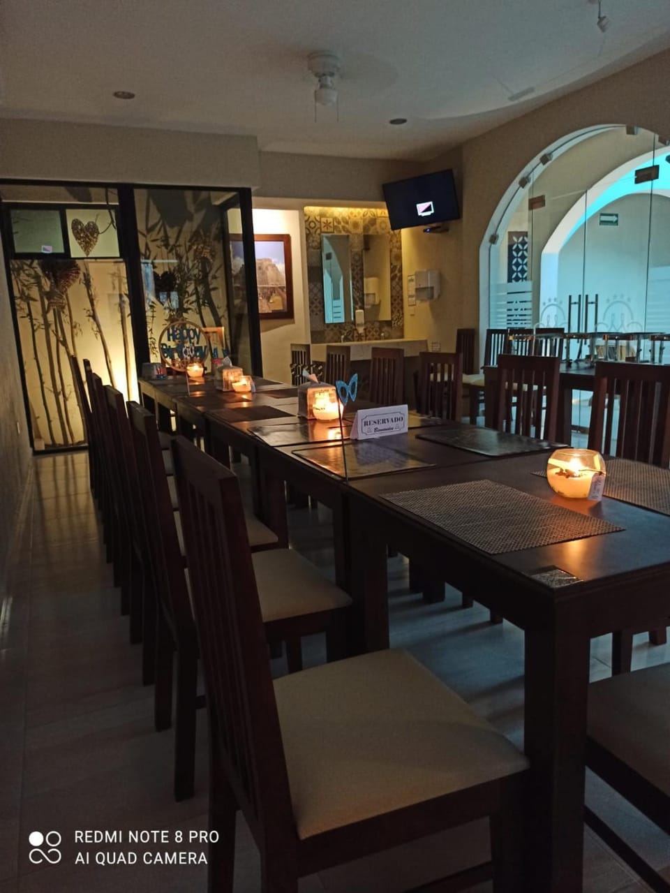 Restaurant/places to eat, Dining area, Drinks