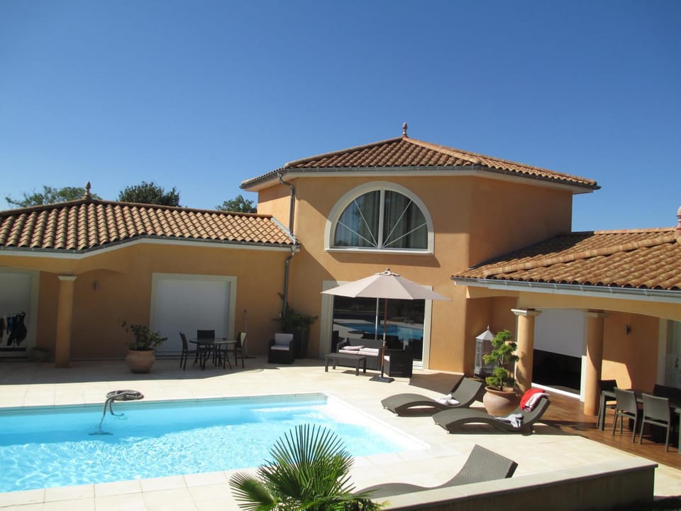 Facade/entrance, Garden, Garden view, Pool view, Swimming pool