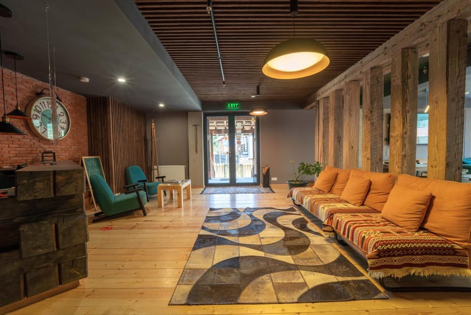 Lobby or reception, Seating area