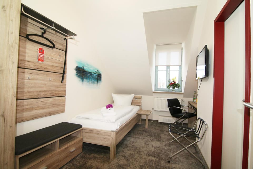 Hotel am Waldschlösschen - Brauhaus Bed and Breakfast in Dresden-Neustadt